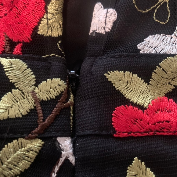 NWOT Lovers + Friends black and red floral lace romper jumpsuit - Picture 6 of 7